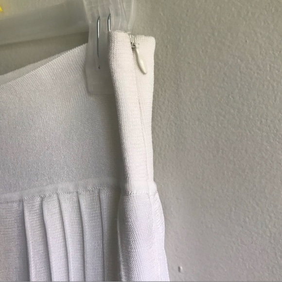 ADRIENNE VITTADINI STUDIO WINTER WHITE SKIRT PLEATS WIDE WAISTBAND STRETCH LINED - Picture 5 of 8